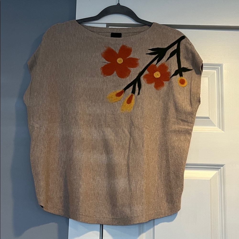 Women’s Beige Short Sleeve Top with Orange Floral Accent